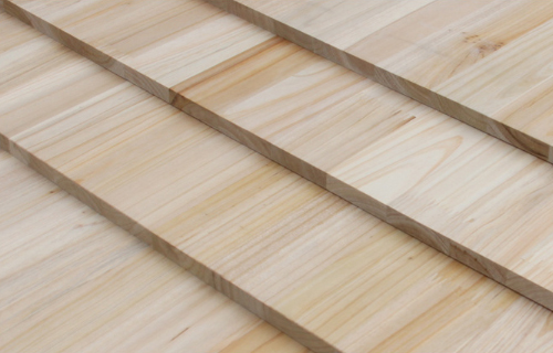 指接板颗料板与多层实木板优缺点