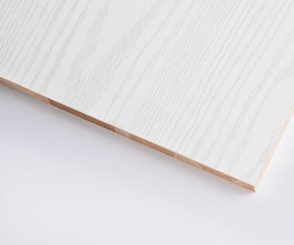 打衣柜是用木工板还是免漆板好？